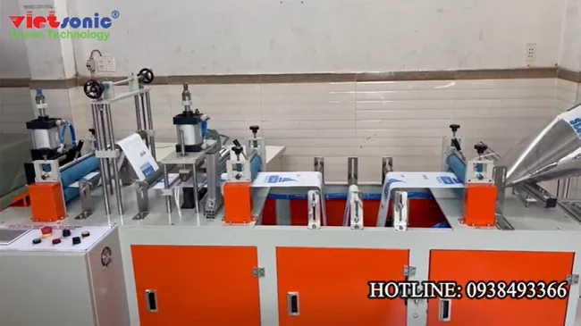 Dây chuyền sản xuất túi hút ẩm