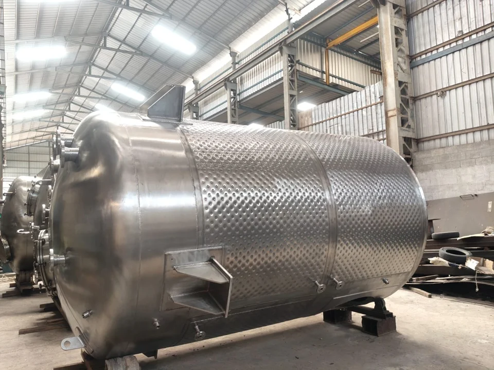 Gia công bồn inox giữ nhiệt trong xưởng cơ khí