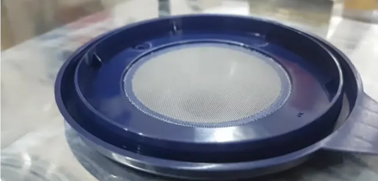 Welding PP caps with an ultrasonic welding machine