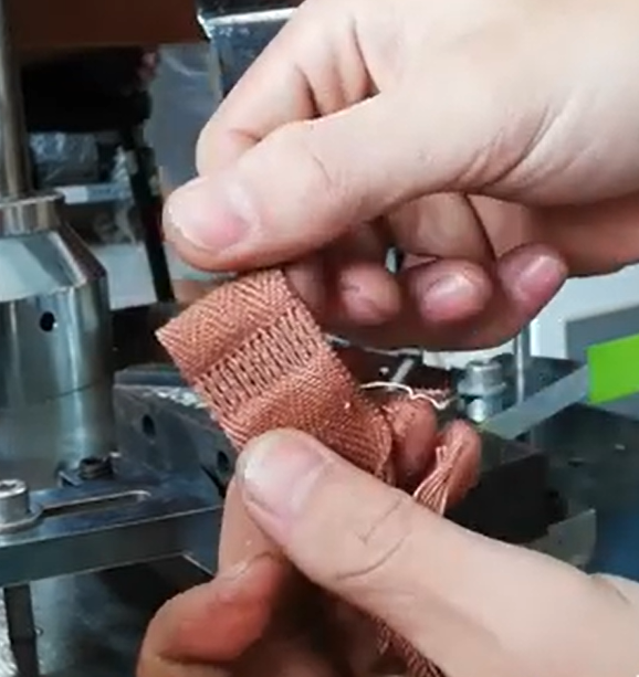 Mối hàn siêu âm trên dây đai